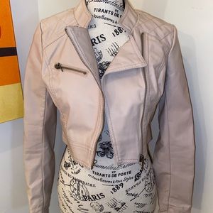 Faux leather jacket womens size extra small no stretch.